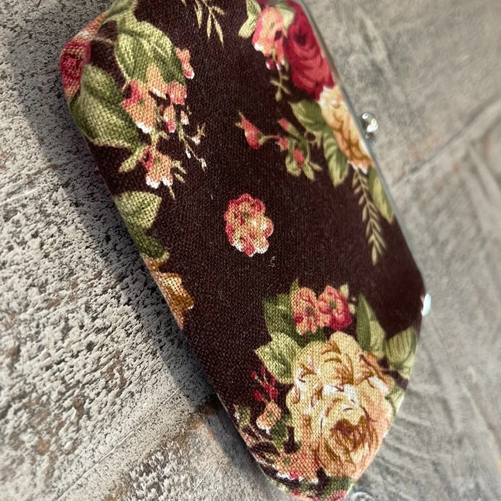 Vintage Coin Purse (floral brown) - Picture 3 of 7